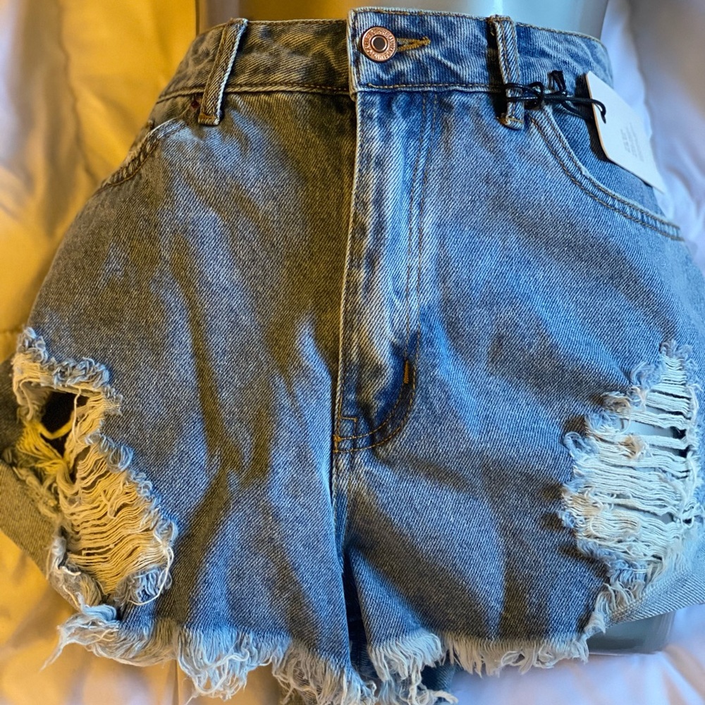 Brand new Forever21 jean shorts